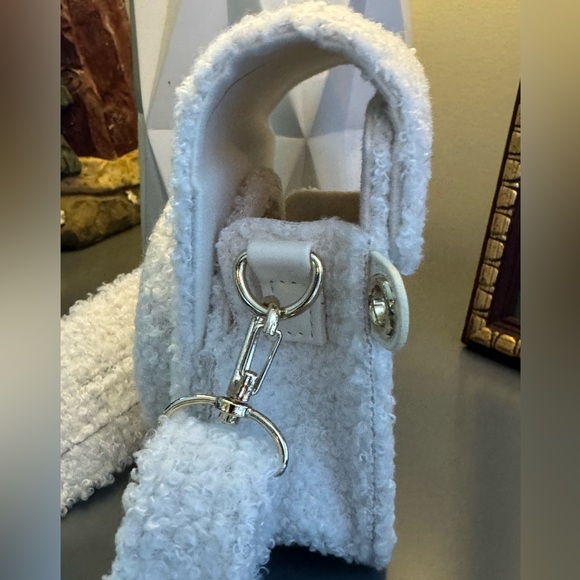 Instax off white teddy Textured Camera Case - Picture 3 of 8